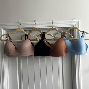 Bundle of 4 Enbliss Wireless Bras 38C